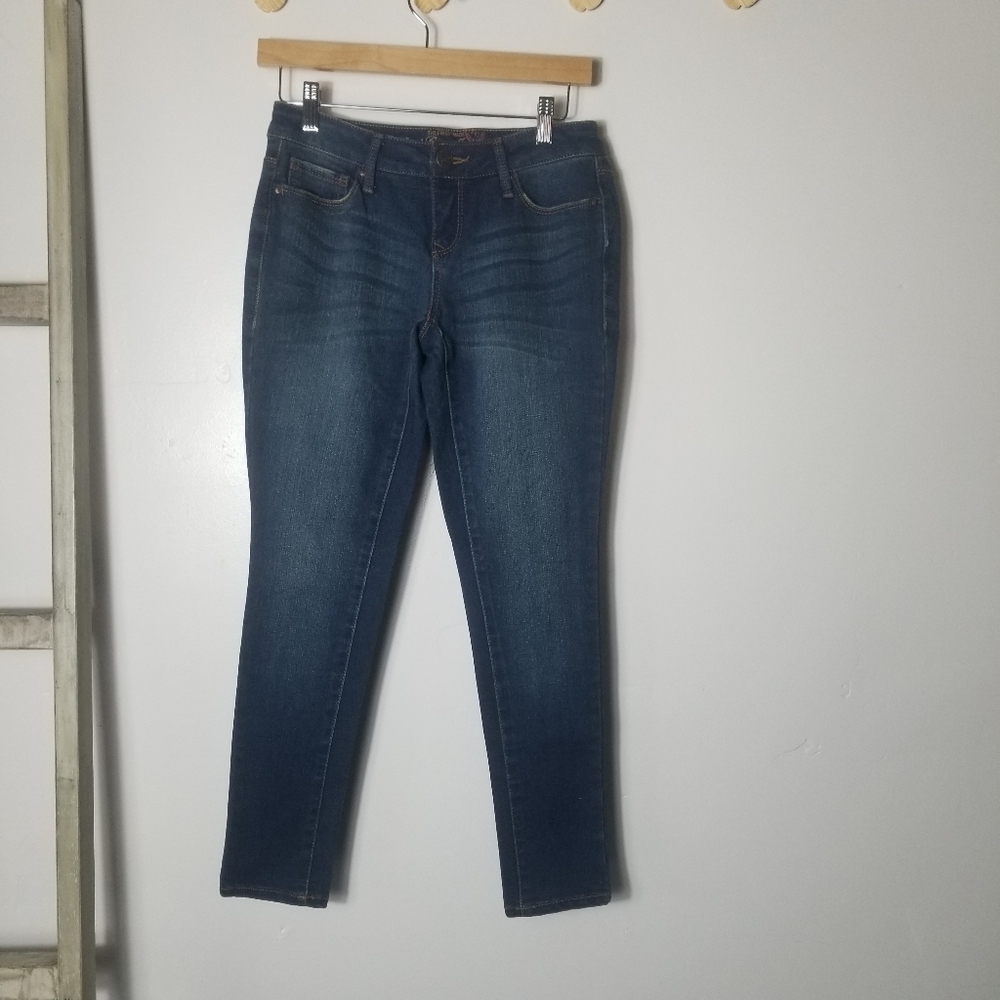 FADED GLORY SKINNY JEANS SIZE 4 PETITE